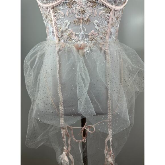 NWT For Love & Lemons Mae Teddy W/ Garters Babydoll Lingerie Pink Shimmer Med M - Picture 7 of 16